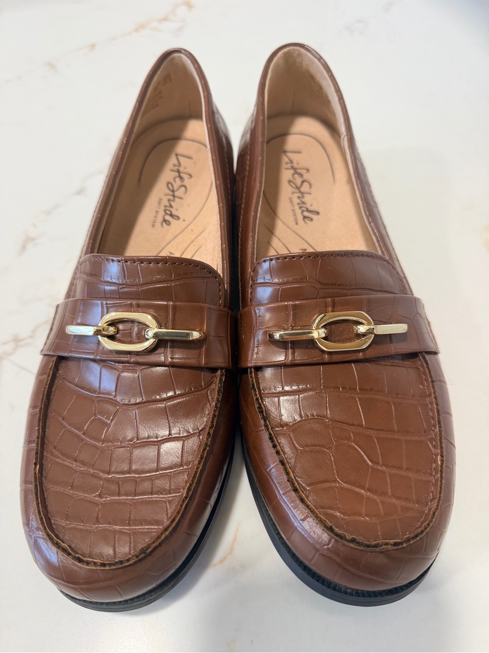 LifeStride Brown Croco Sonoma Loafers Gold Hardware Comfort Shoes NWOT Size 7W
